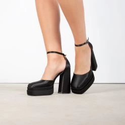 RAID Aamira Platform Heel In Black -Chic Shoes Shop Aamira Black 1