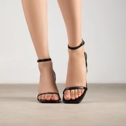 RAID Blaire Block Heels In Black -Chic Shoes Shop Blaire Black 4