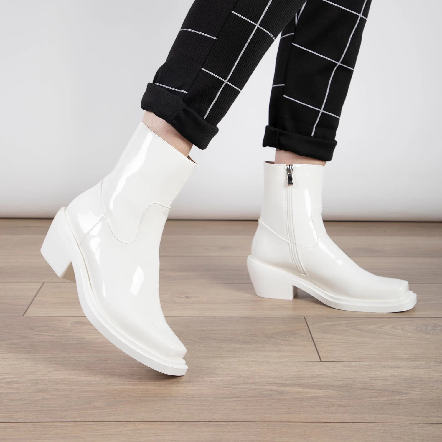RAID Celina Ankle Boot In White 3 RAID Celina Ankle Boot In White