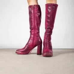 RAID Daleyzaa Long Boot In Pink Snake -Chic Shoes Shop Daleyzaa Pink 2
