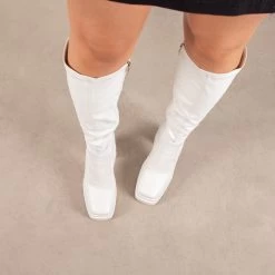 RAID Divina Long Boot In White -Chic Shoes Shop Divina White 2