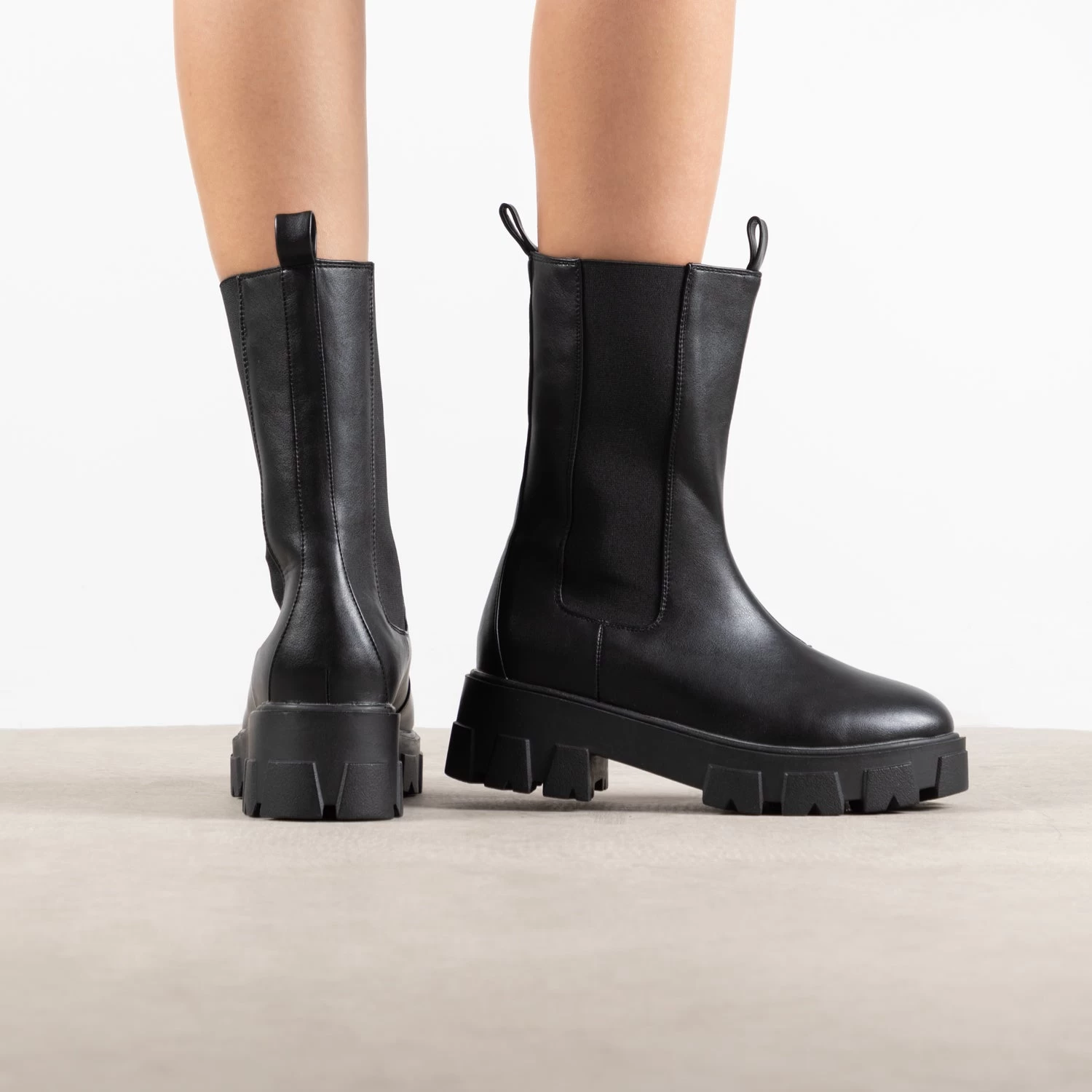RAID Ellery Wide Fit Chunky Boot In Black 5 RAID Ellery Wide Fit Chunky Boot In Black - Image 3