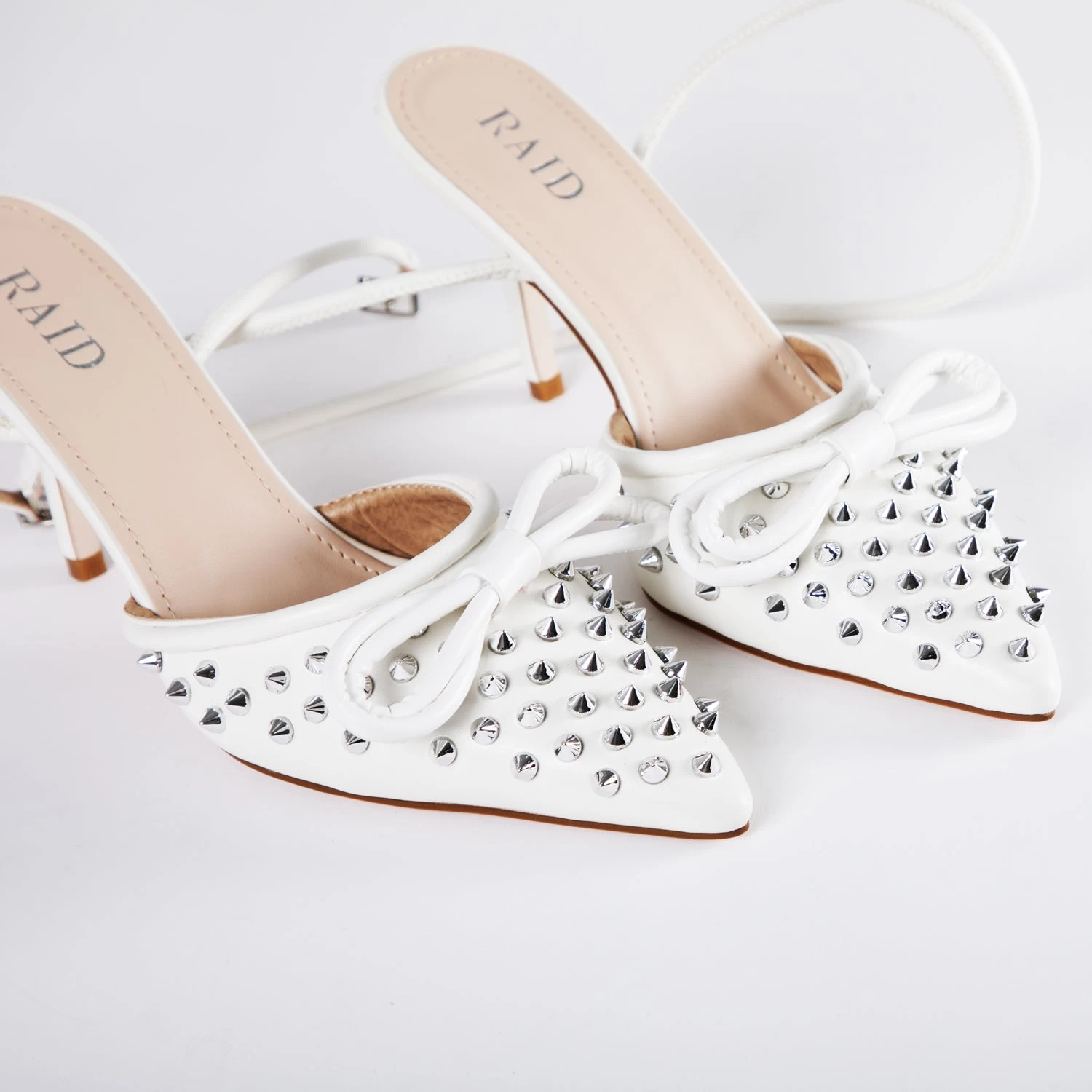 RAID Fawzia Heeled Pump In White 7 RAID Fawzia Heeled Pump In White - Image 5