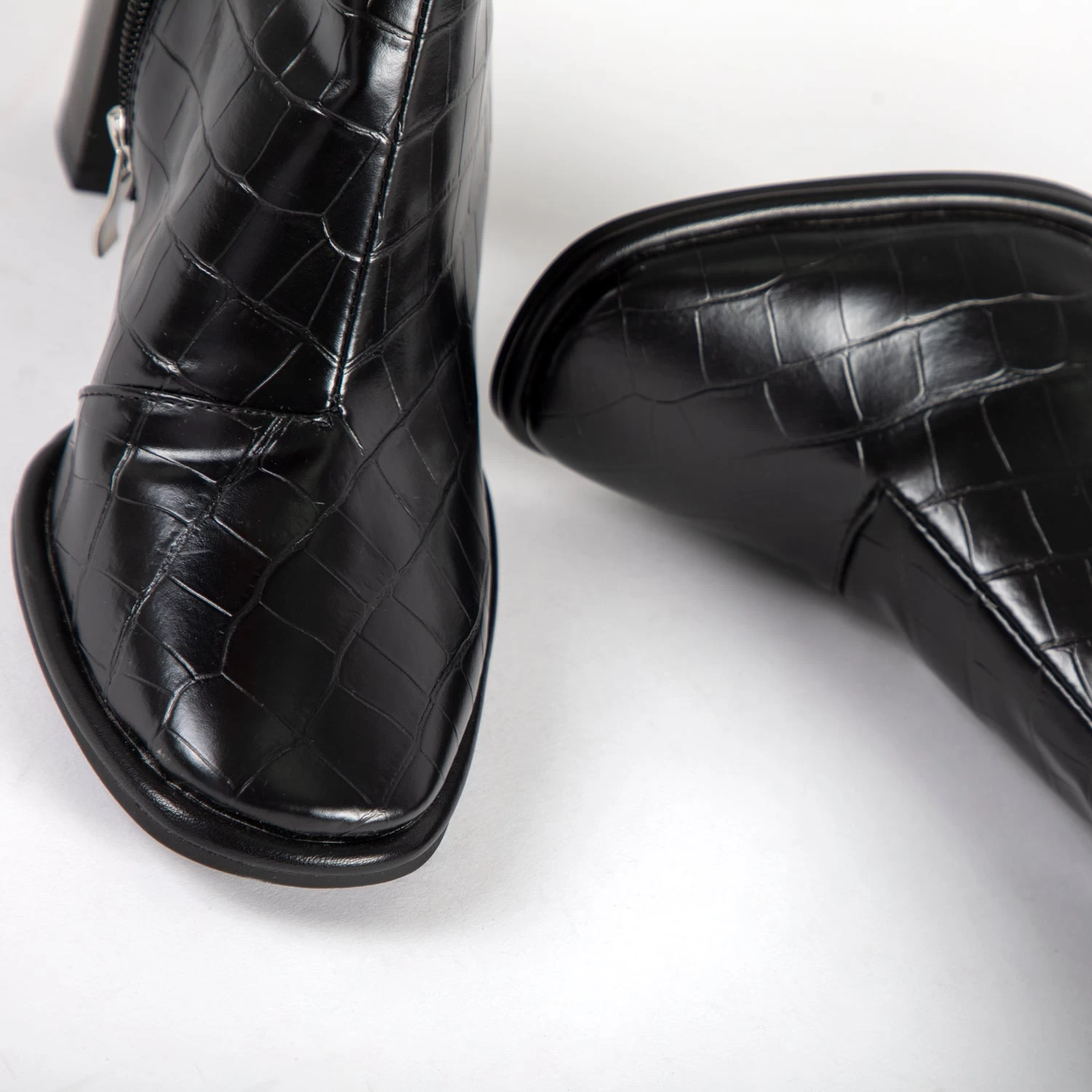 RAID Ivonne Block Heeled Boot In Black Croc 7 RAID Ivonne Block Heeled Boot In Black Croc - Image 5