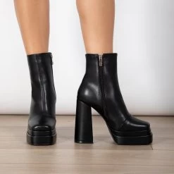 RAID Jadine Ankle Boot In Black -Chic Shoes Shop Jadine Black 2