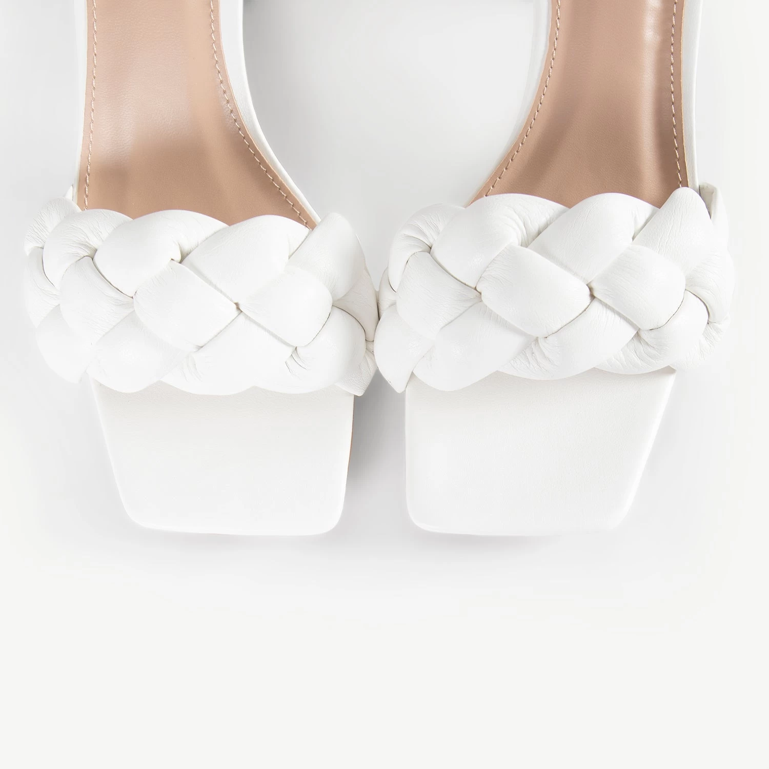 RAID Jaelyn Block Heel Sandal In White 6 RAID Jaelyn Block Heel Sandal In White - Image 4