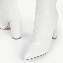 RAID Kennedia Long Boot In White 15 RAID Kennedia Long Boot In White -Chic Shoes Shop Kennedia White 6