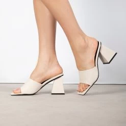 RAID Khloe Block Heeled Mule In Nude