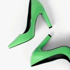 RAID Lara Court Shoe In Green -Chic Shoes Shop Lara Green 5