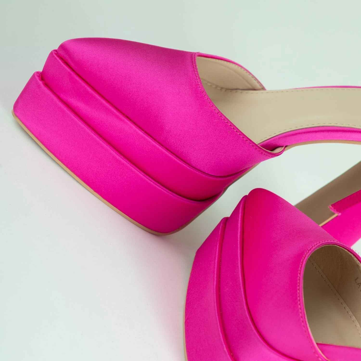 RAID Lavender Platform Heel In Hot Pink 7 RAID Lavender Platform Heel In Hot Pink - Image 5