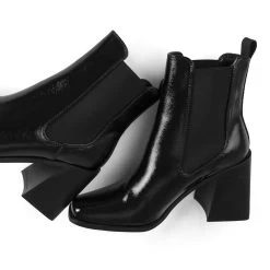 RAID Mariana Block Heeled Ankle Boots In Black 11 RAID Mariana Block Heeled Ankle Boots In Black -Chic Shoes Shop Mariana Black 5