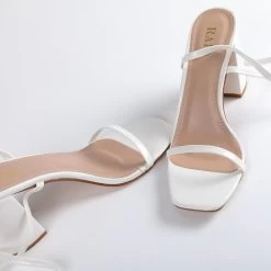 RAID Molika Block Heeled Sandal In White -Chic Shoes Shop Molika White 4