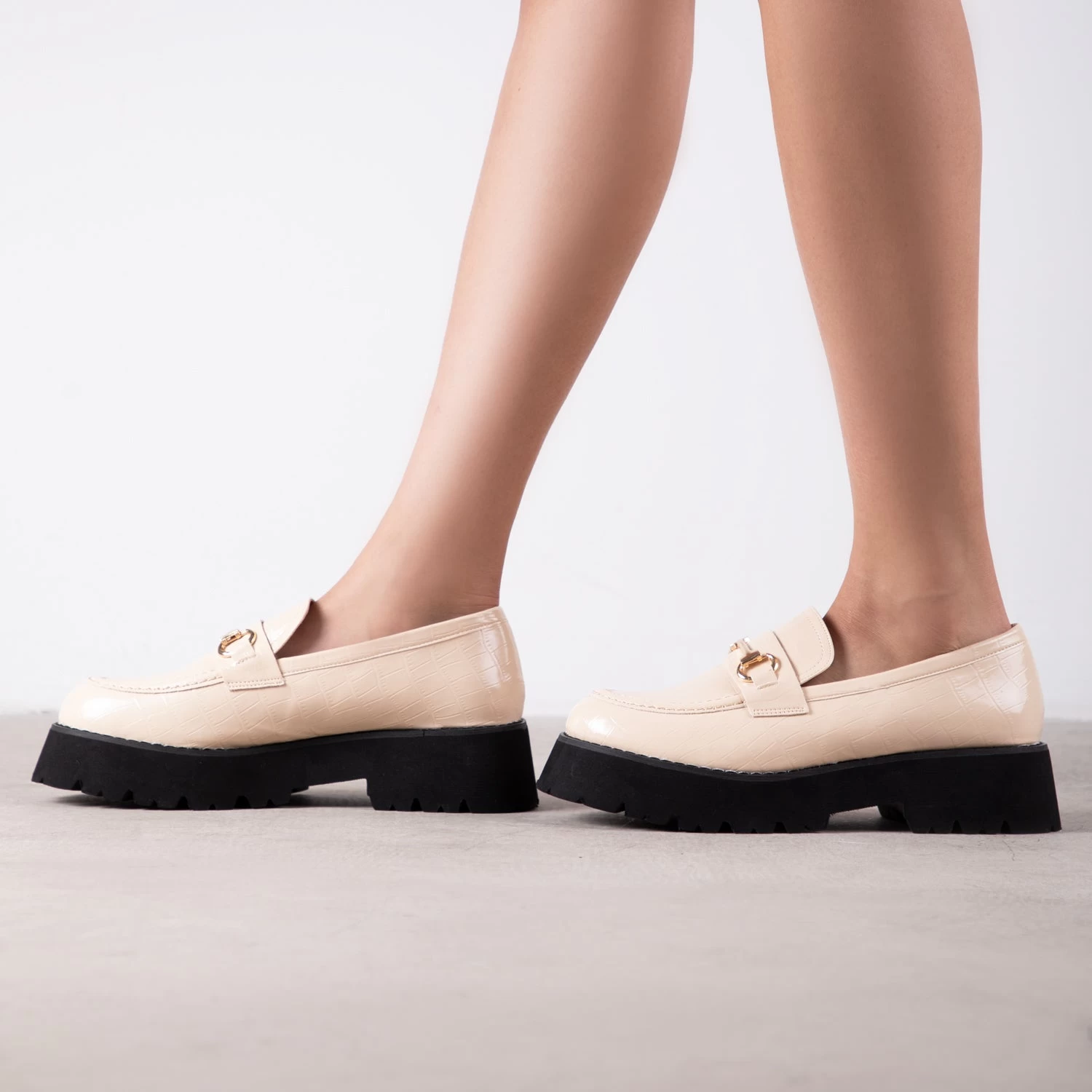 RAID Monster Chunky Flat Shoe In Nude Croc 6 RAID Monster Chunky Flat Shoe In Nude Croc - Image 4