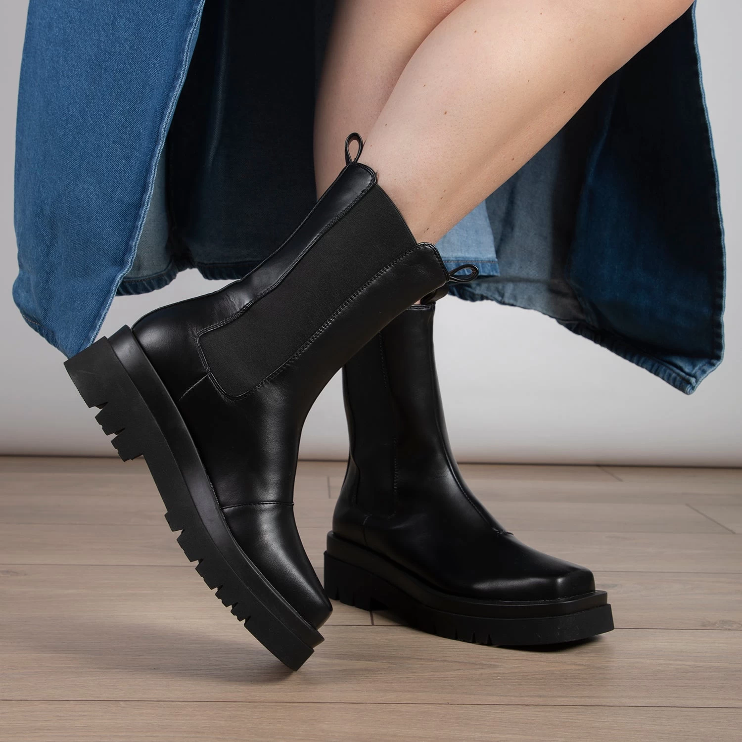 RAID Newport Ankle Boot In Black 4 RAID Newport Ankle Boot In Black - Image 2