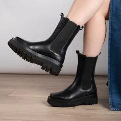 RAID Newport Ankle Boot In Black 10 RAID Newport Ankle Boot In Black -Chic Shoes Shop Newport Black 4