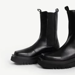 RAID Newport Ankle Boot In Black 13 RAID Newport Ankle Boot In Black -Chic Shoes Shop Newport Black 6