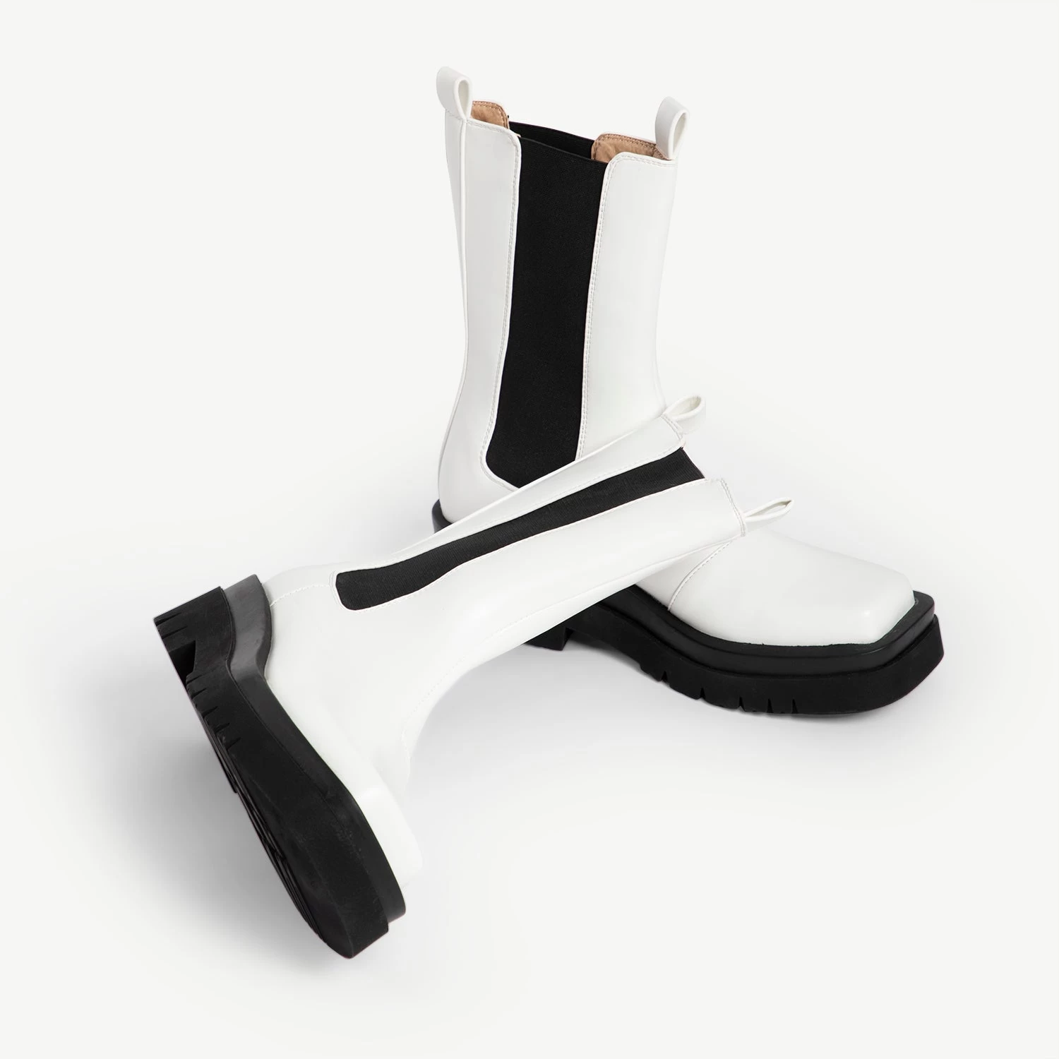 RAID Newport Ankle Boot In White 7 RAID Newport Ankle Boot In White - Image 5