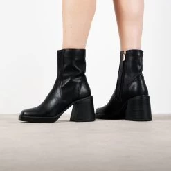 RAID Oriana Ankle Boot In Black -Chic Shoes Shop Oriana Black 2