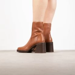 RAID Oriana Ankle Boot In Tan -Chic Shoes Shop Oriana Tan 2