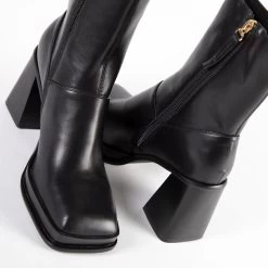 RAID Raffety Block Heeled Ankle Boot In Black 11 RAID Raffety Block Heeled Ankle Boot In Black -Chic Shoes Shop Raffety Black 5