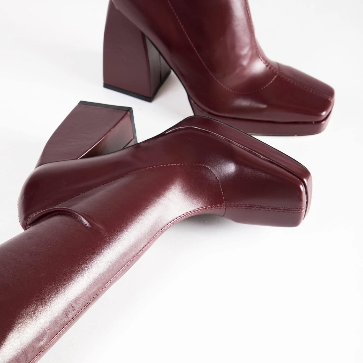 RAID Rainbow Block Heeled Long Boot In Burgundy 7 RAID Rainbow Block Heeled Long Boot In Burgundy - Image 5