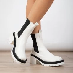 RAID Region Ankle Boot In White -Chic Shoes Shop Region White 3