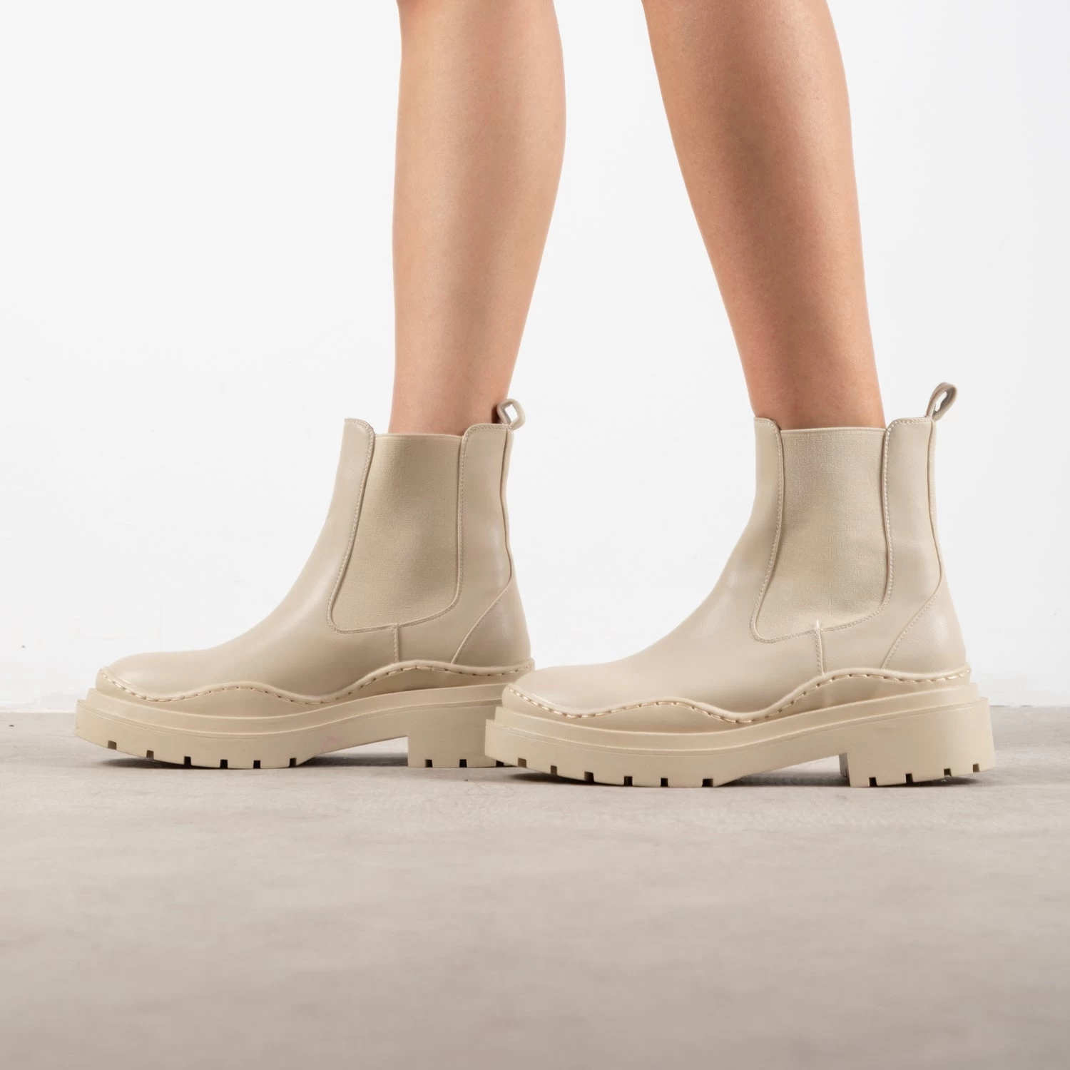 RAID Reyan Ankle Boot In Ecru 3 RAID Reyan Ankle Boot In Ecru