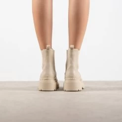 RAID Reyan Ankle Boot In Ecru 12 RAID Reyan Ankle Boot In Ecru -Chic Shoes Shop Reyan Beige 2