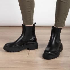 RAID Reyan Ankle Boot In Black -Chic Shoes Shop Reyan Black 2