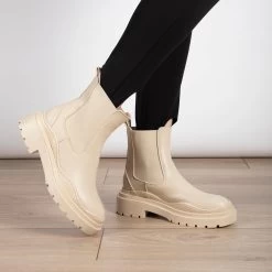 RAID Reyan Ankle Boot In Ecru 15 RAID Reyan Ankle Boot In Ecru -Chic Shoes Shop Reyan Ecru 4