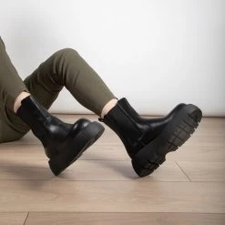 RAID Shelah Chunky Ankle Boot In Black 10 RAID Shelah Chunky Ankle Boot In Black -Chic Shoes Shop Shelah Black Black 4