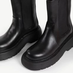 RAID Shelah Chunky Ankle Boot In Black 13 RAID Shelah Chunky Ankle Boot In Black -Chic Shoes Shop Shelah Black Black 6