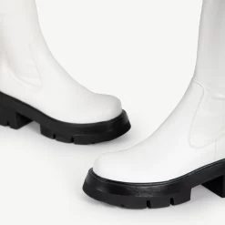 RAID Stevie Chunky Long Boot In White -Chic Shoes Shop Stevie White 5