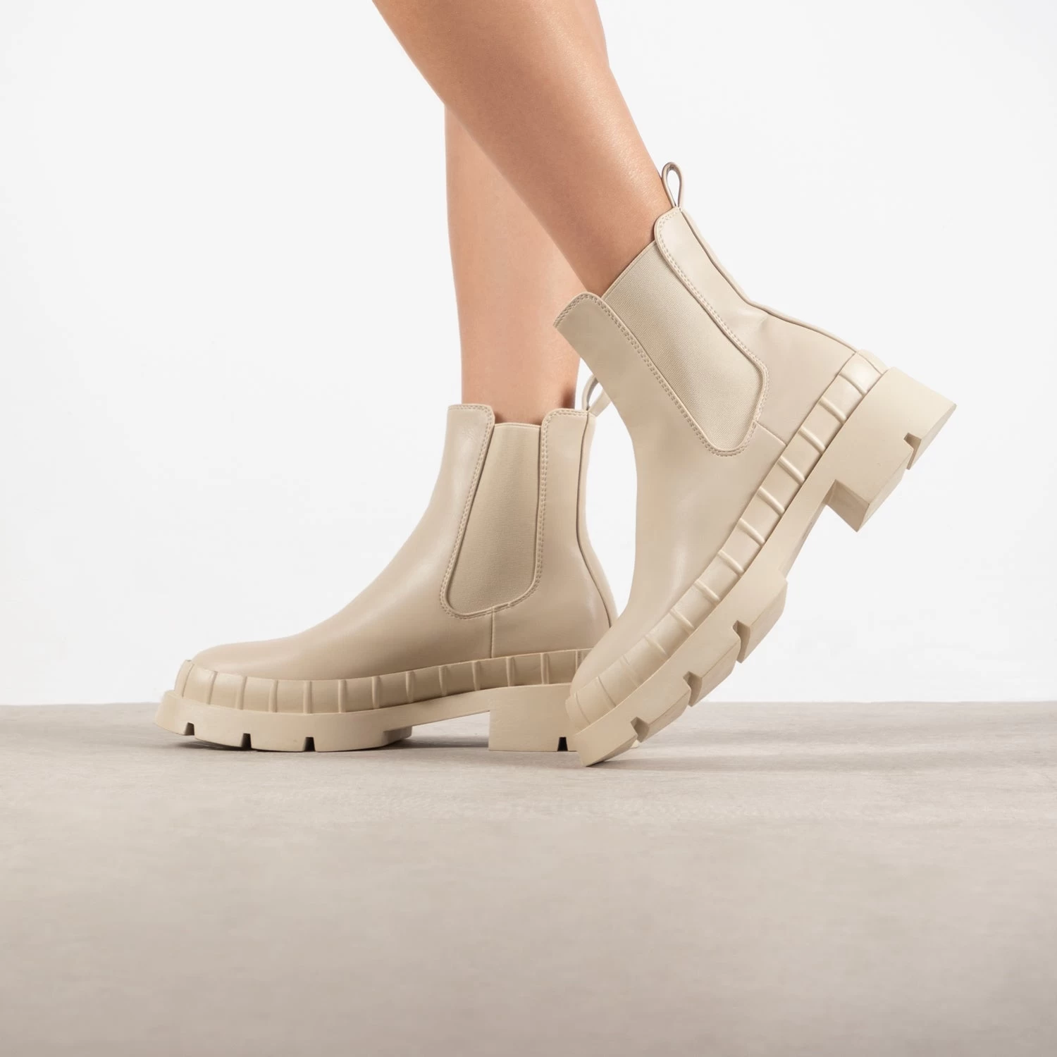 RAID Turner Chunky Ankle Boot In Ecru 3 RAID Turner Chunky Ankle Boot In Ecru