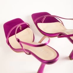 RAID Wendy Sandal In Pink -Chic Shoes Shop Wendy Pink 4 25d5fff6 8d2c 48d5 a775 89d9dbf0390e