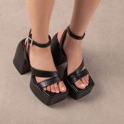 RAID Zaina Platform Sandal In Black -Chic Shoes Shop Zaina Black 3