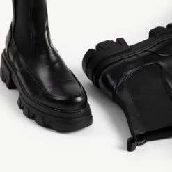 RAID Arivah Chunky Ankle Boot In Black 12 RAID Arivah Chunky Ankle Boot In Black -Chic Shoes Shop arivah black 6 1