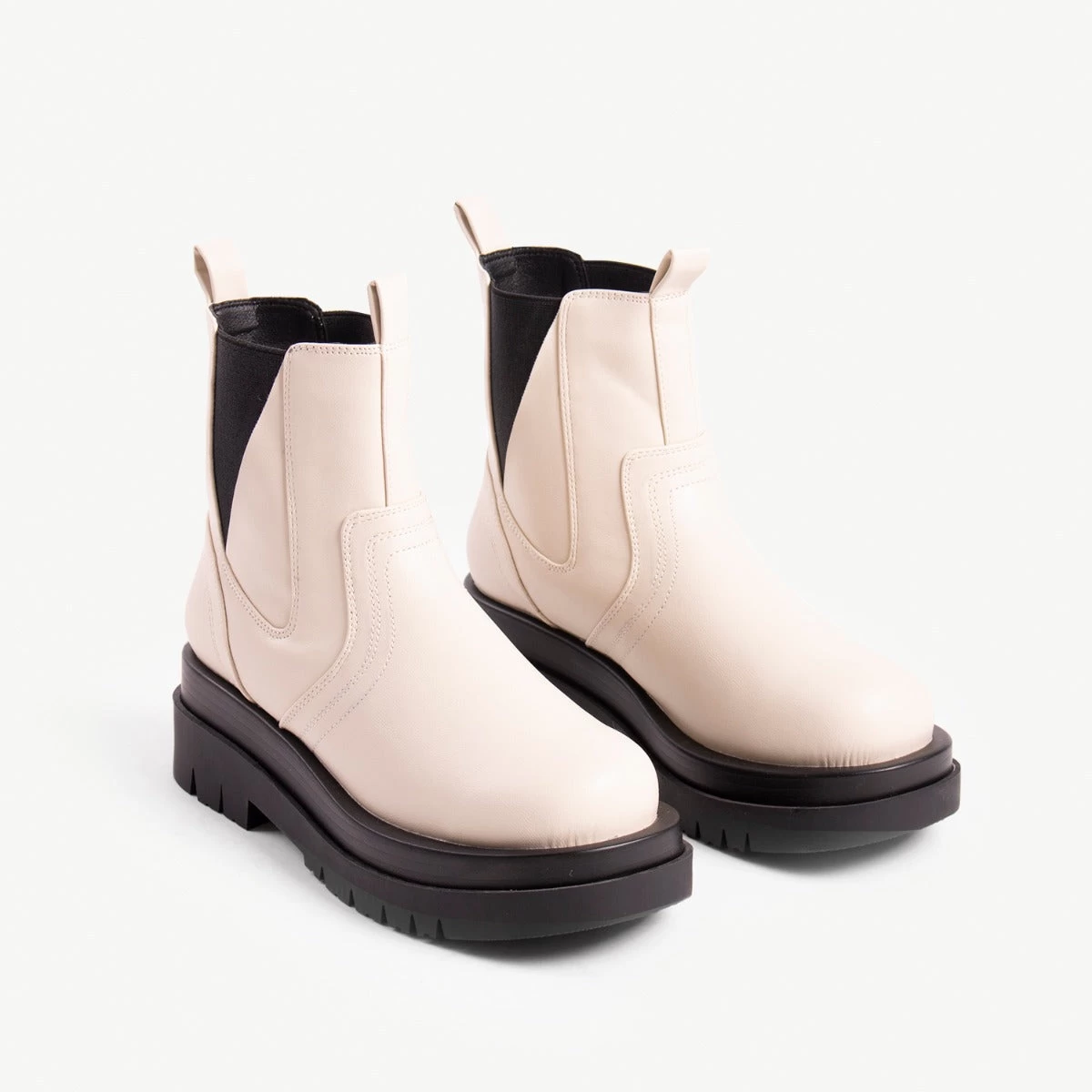 RAID Brazen Chunky Ankle Boot In Off White 6 RAID Brazen Chunky Ankle Boot In Off White - Image 4