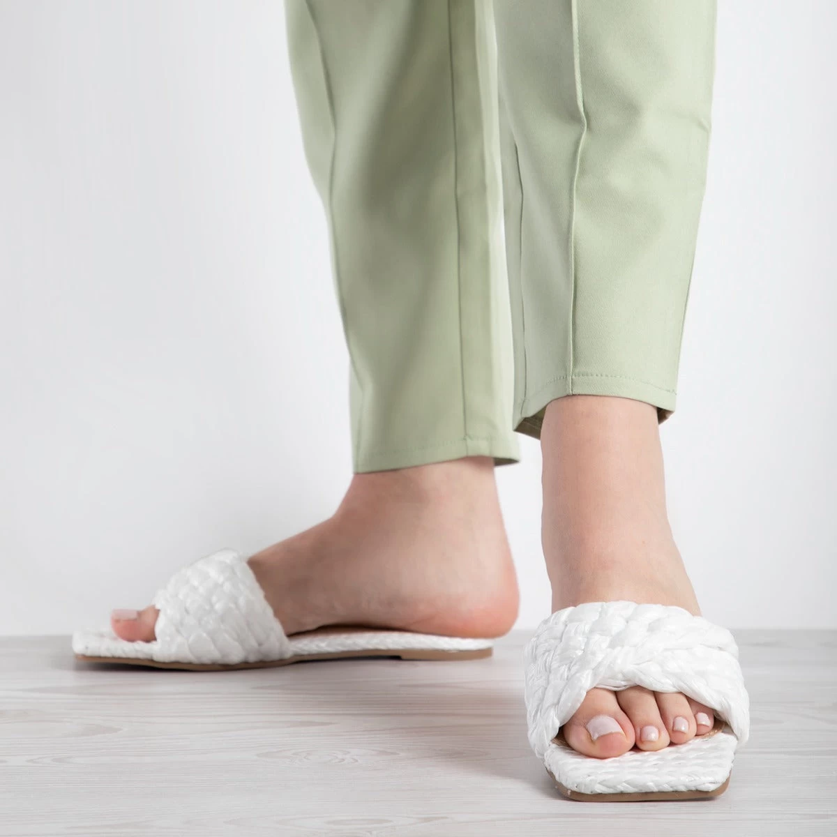 RAID Breezy Flat Mule In White 6 RAID Breezy Flat Mule In White - Image 5