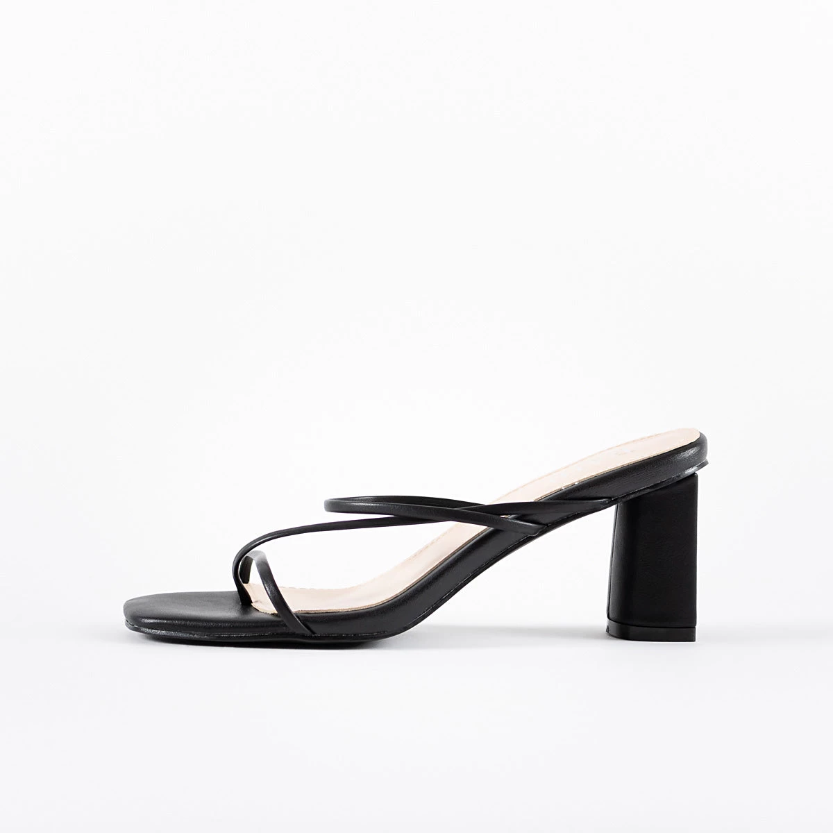 RAID Brioni Heeled Sandal In Black 8 RAID Brioni Heeled Sandal In Black - Image 6