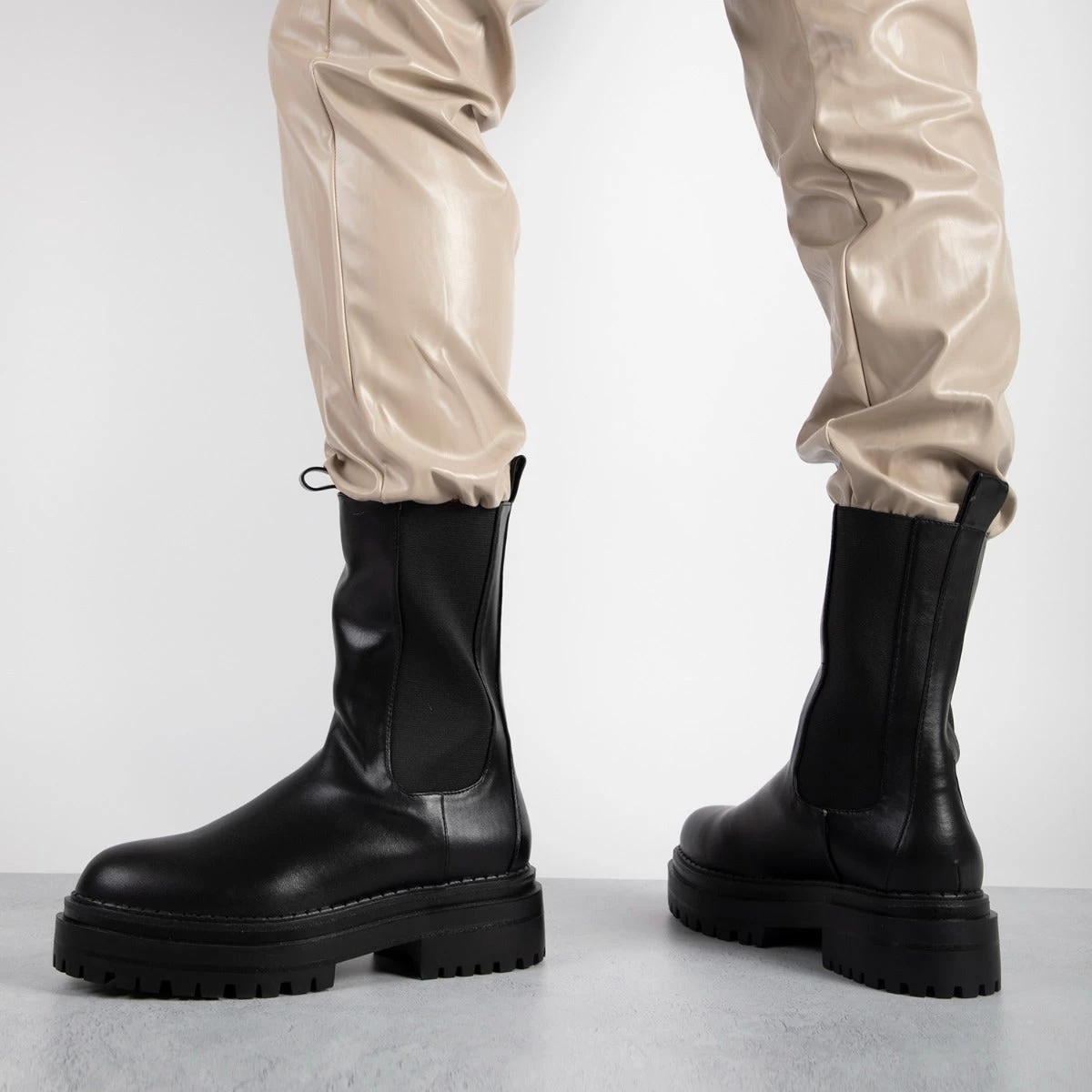 RAID Cherish Chunky Ankle Boot In Black 7 RAID Cherish Chunky Ankle Boot In Black - Image 5