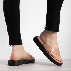 RAID Dornea Chunky Sandal In Camel 11 RAID Dornea Chunky Sandal In Camel -Chic Shoes Shop dornea camel 3