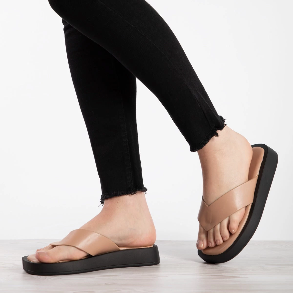 RAID Dornea Chunky Sandal In Camel 3 RAID Dornea Chunky Sandal In Camel