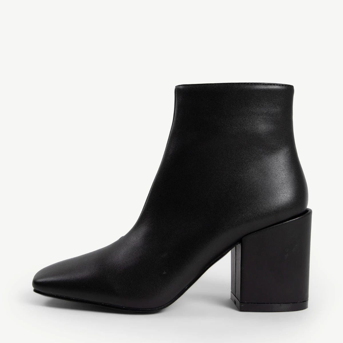RAID Hollis Block Heeled Boot In Black 5 RAID Hollis Block Heeled Boot In Black - Image 3
