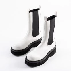 RAID Kendall Ankle Boot In White