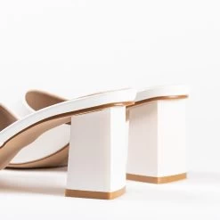 RAID Pia Heeled Mule In White -Chic Shoes Shop pia white 3 9320906b f07c 4235 95f7 e30a9270e991