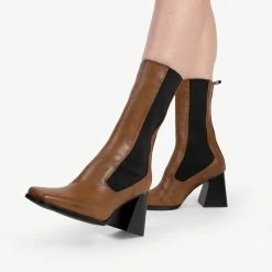 RAID React Block Heeled Boot In Brown 11 RAID React Block Heeled Boot In Brown -Chic Shoes Shop react brown 2