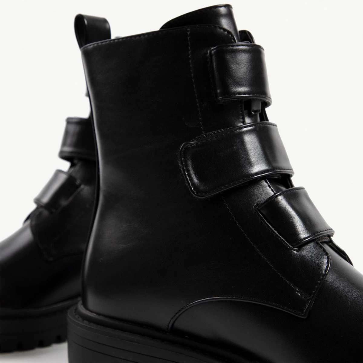 RAID Stanley Ankle Boot In Black 4 RAID Stanley Ankle Boot In Black - Image 2