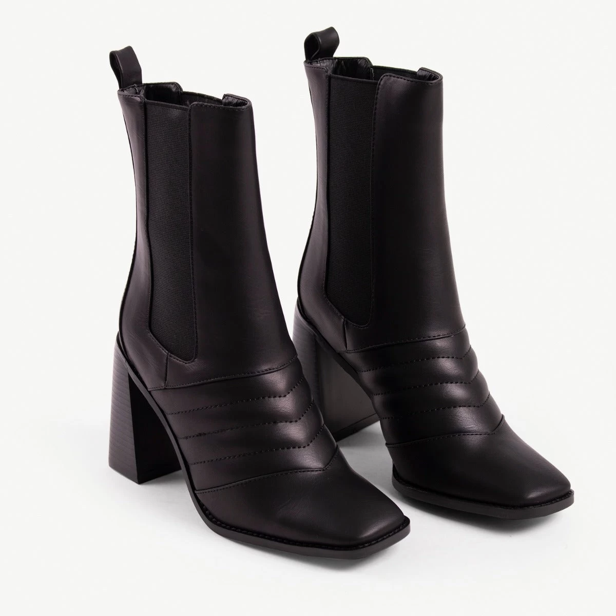 RAID Tabbie Block Heeled Boot In Black 4 RAID Tabbie Block Heeled Boot In Black - Image 2