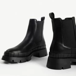 RAID Turner Chunky Ankle Boot In Black -Chic Shoes Shop turner black 6